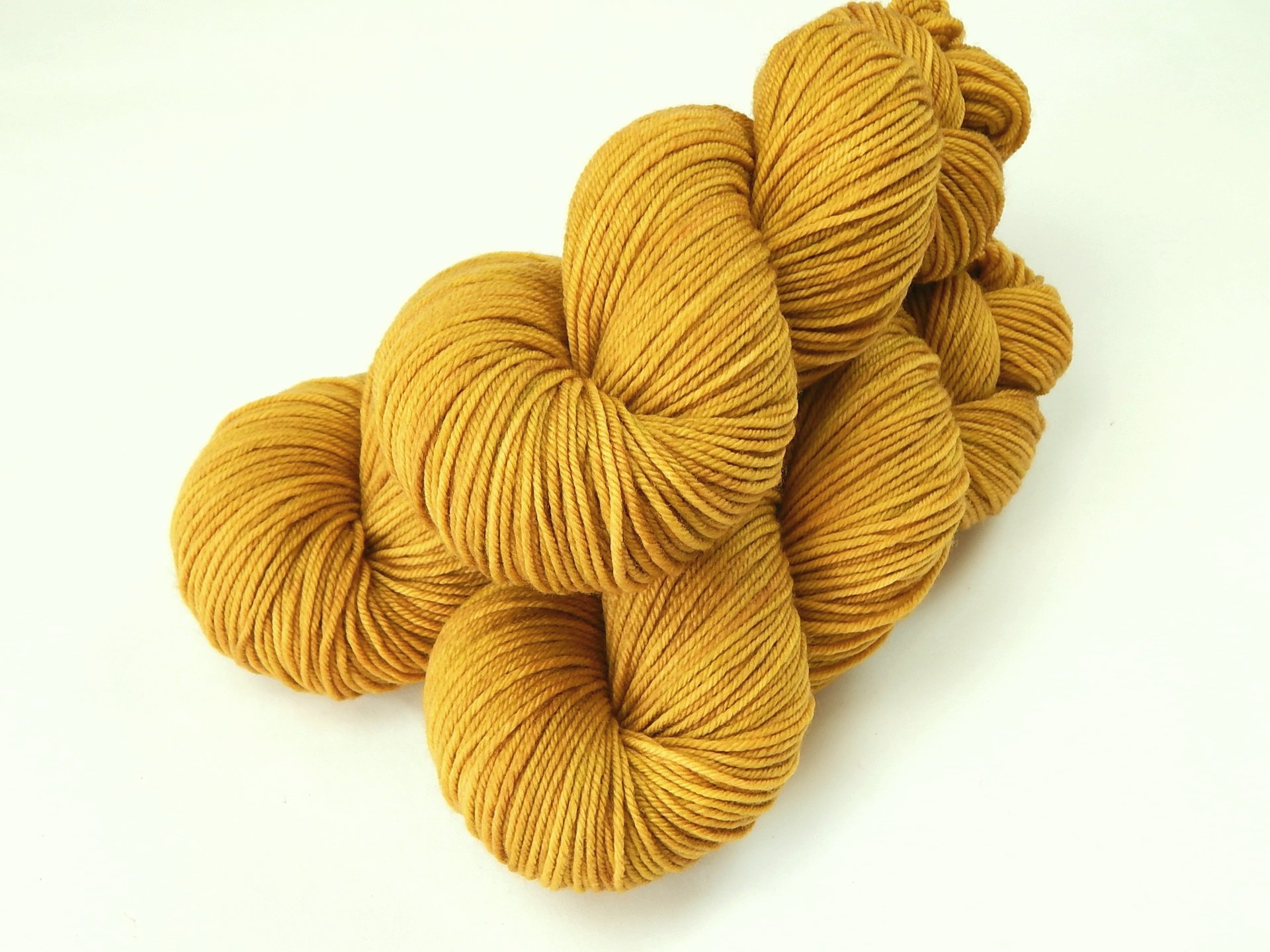 2025-25 秋冬新作  Hand Dyed Yarn, DK Weight Superwash Merino Wool - Honey トップス